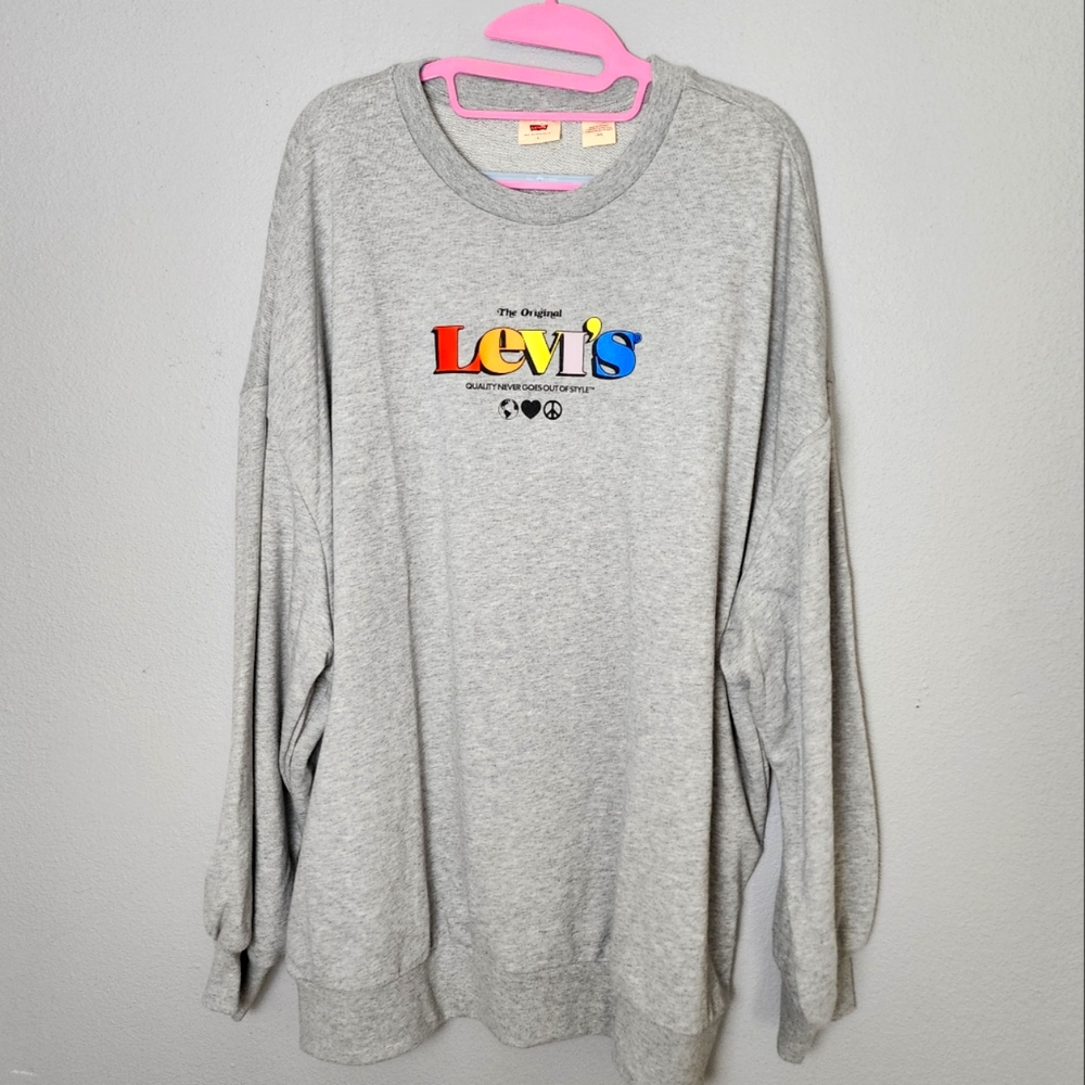 Levi's long sleeve sweater, Large